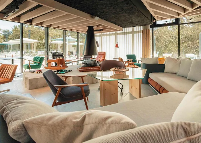 Greet La Rochelle CentreHotel la Rochelle